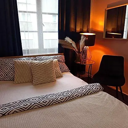 Hotel Center - Dworzec Pkp, Rynek Wrocław