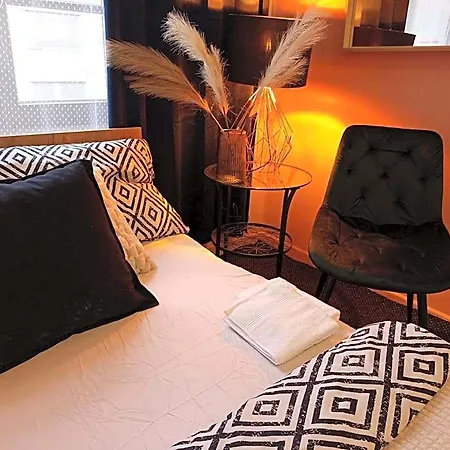 Hotel Center - Dworzec Pkp, Rynek